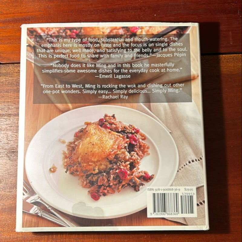 Signed * Simply Ming One Pot Meals