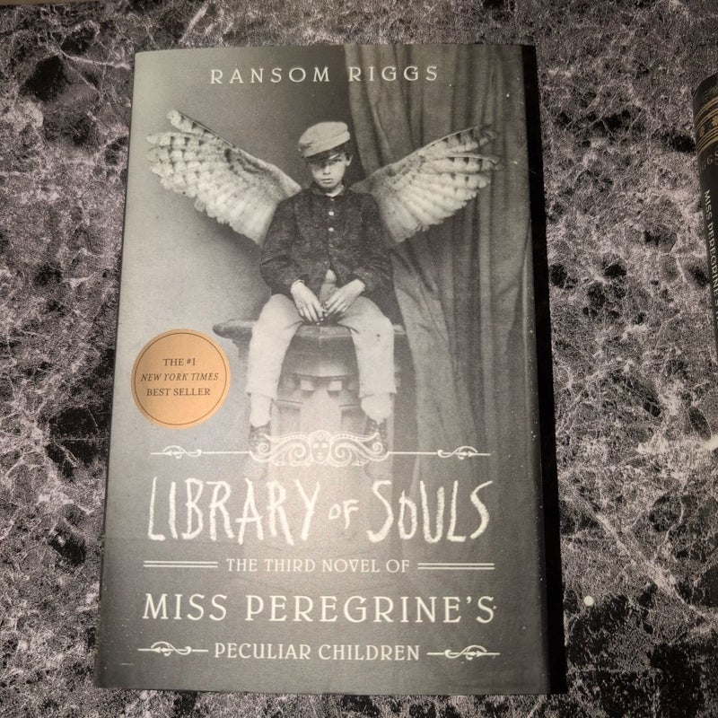 Miss Peregrine's Peculiar Children Boxed Set