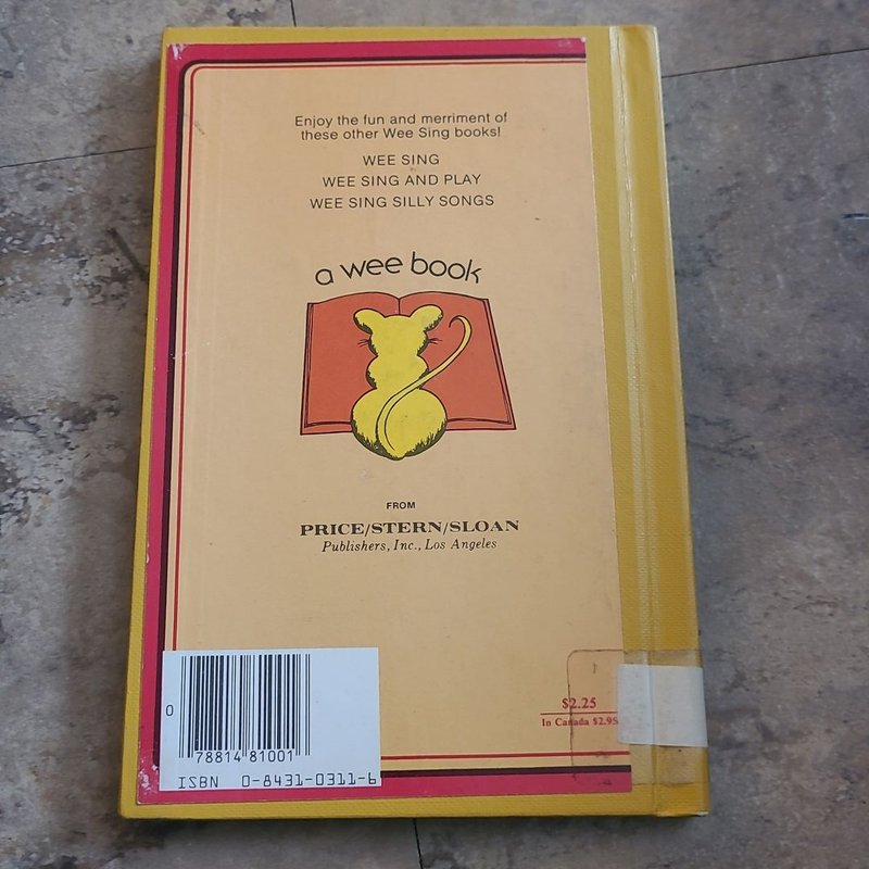 Wee Sing Sing along Book by Pamela Conn Beall