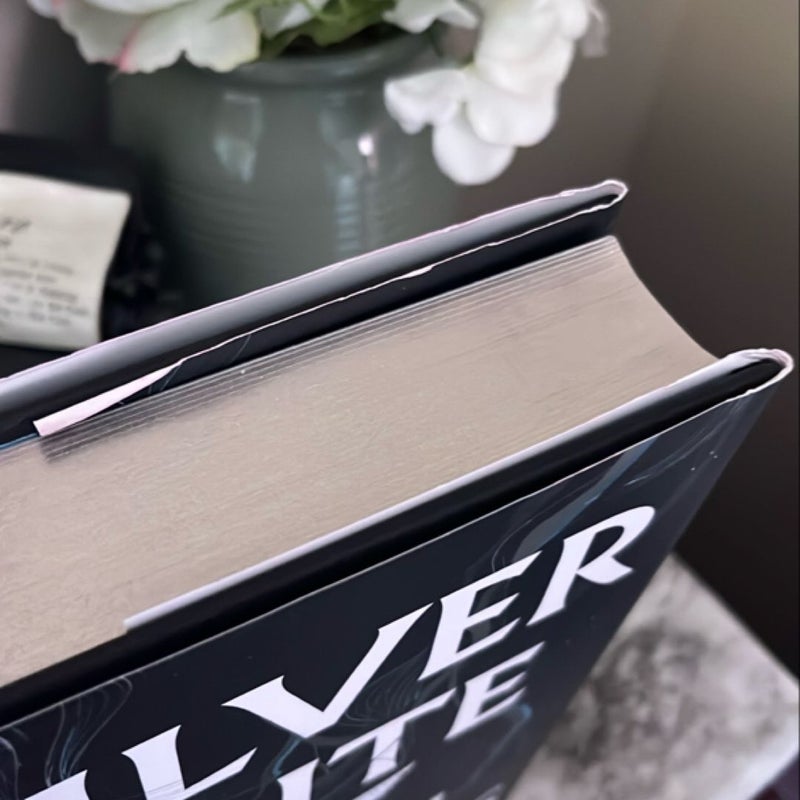 Silver Elite first edition- sprayed edges