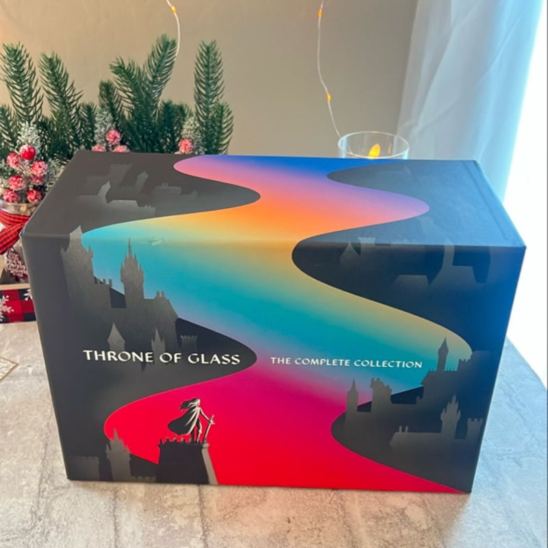 Throne of Glass Paperback Box Set