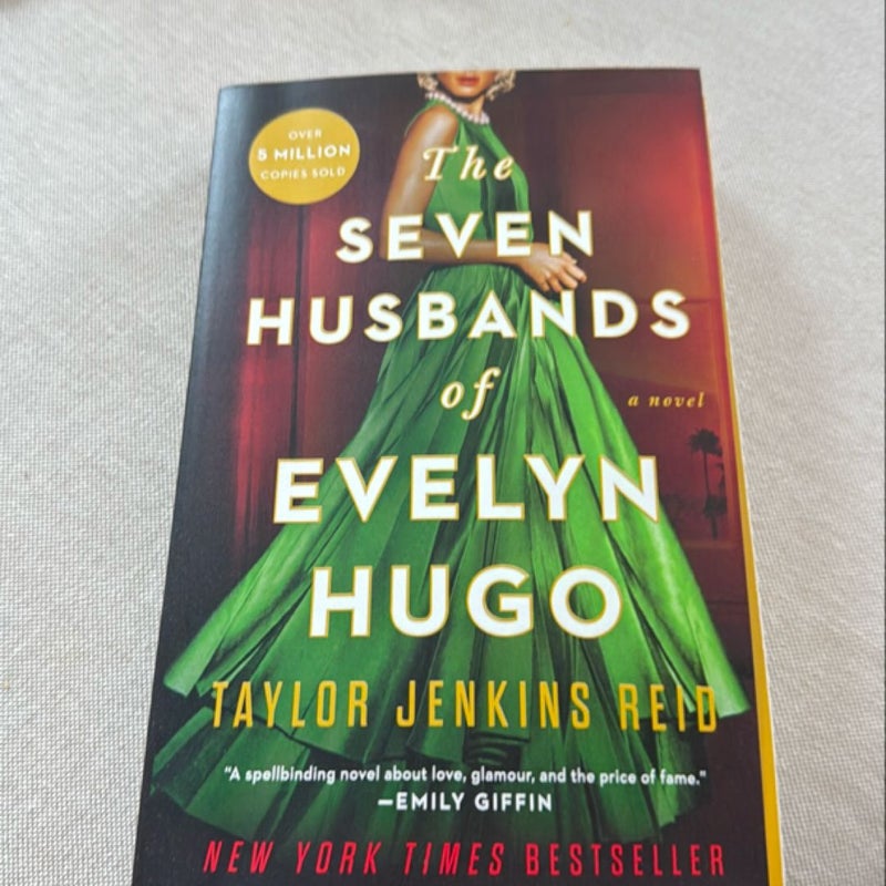 The Seven Husbands of Evelyn Hugo