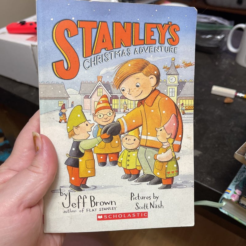 Flat Stanley: Stanley's Christmas Adventure by Jeff Brown