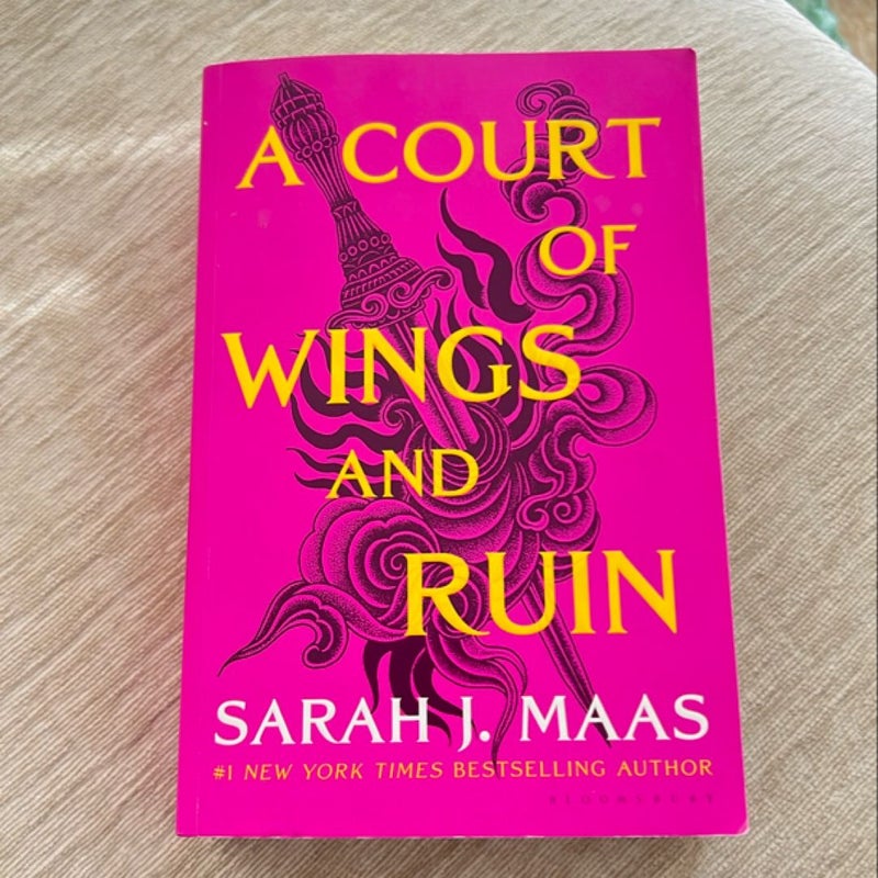 A Court of Wings and Ruin