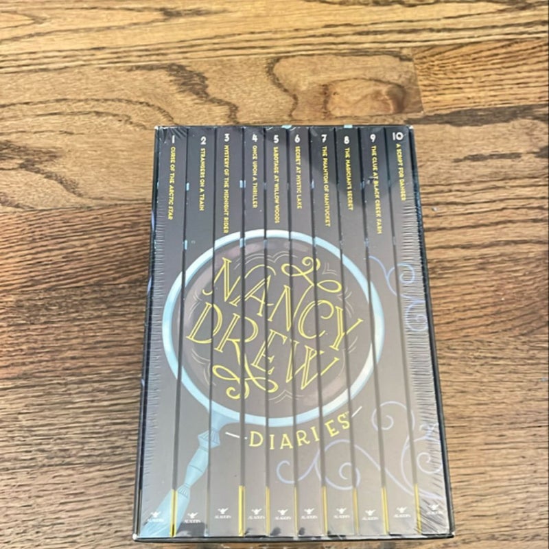 Nancy Drew Diaries 90th Anniversary Collection (Boxed Set)