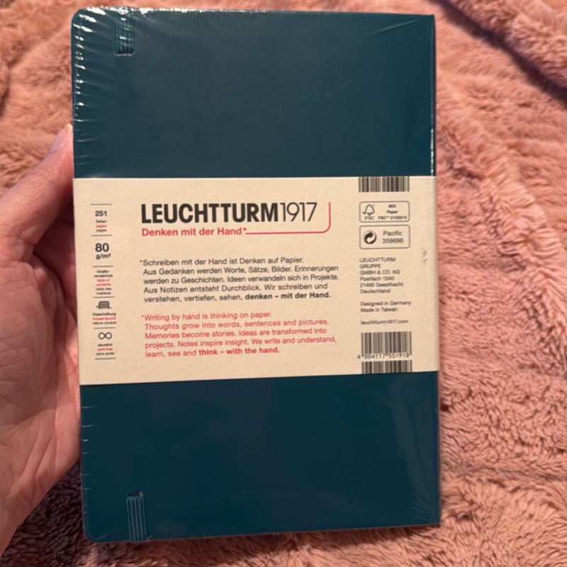  Leuchtturm1917 A5 Dotted Notebook - Pacific Green