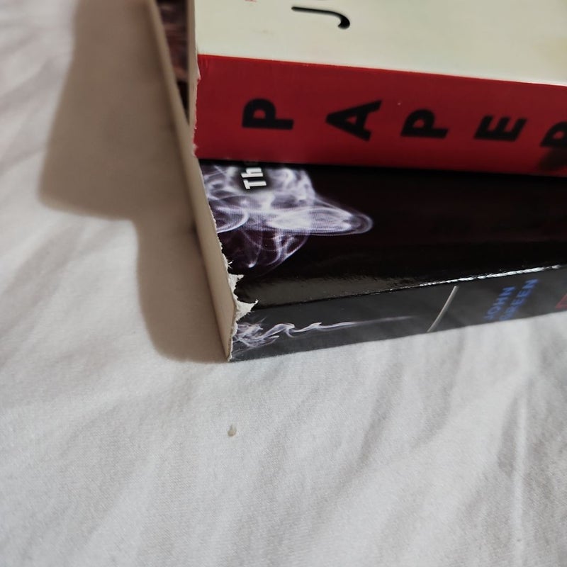 Looking for Alaska + Paper Towns - 2 book bundle