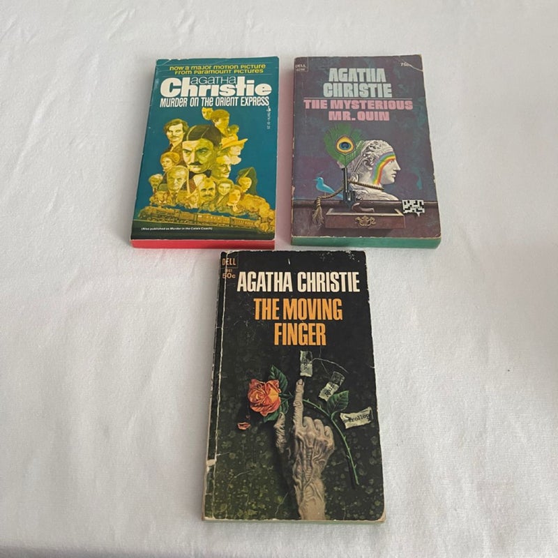 Agatha Christie Paperback Book Bundle