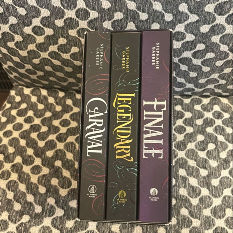 Caraval Paperback Boxed Set