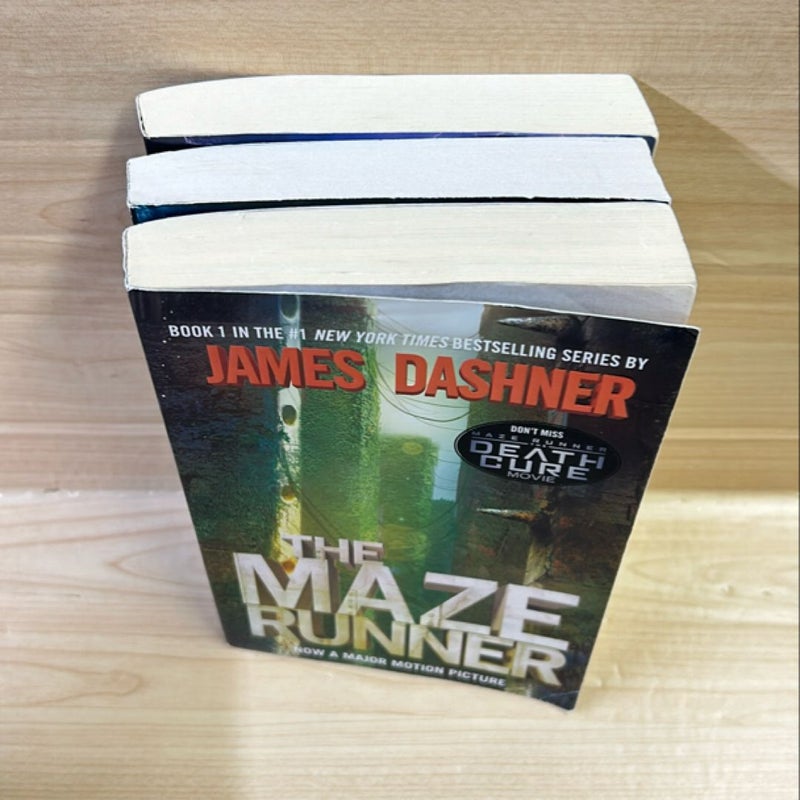 The Maze Runner book 1-3 Paperback Bundle