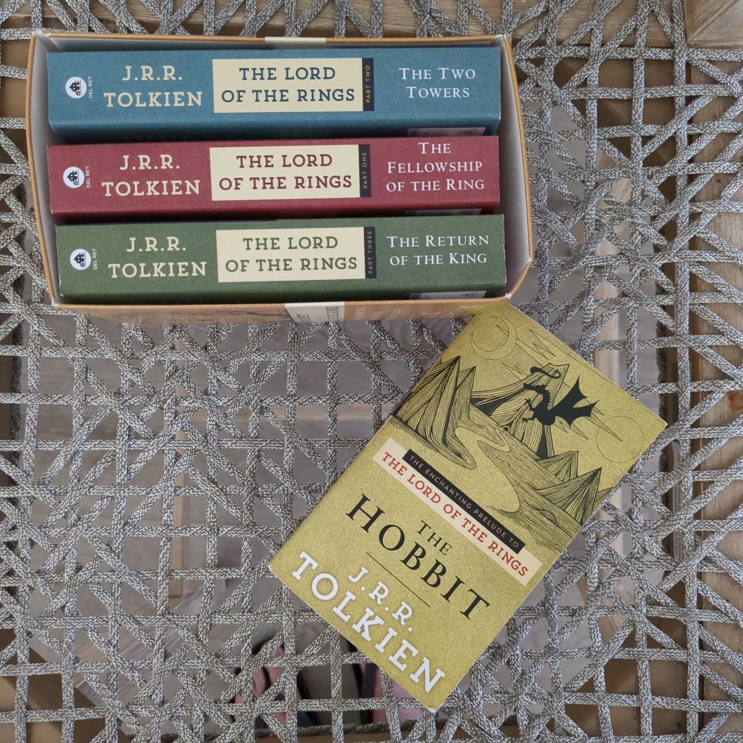 J. R. R. Tolkien 4-Book Boxed Set: the Hobbit and the Lord of the Rings