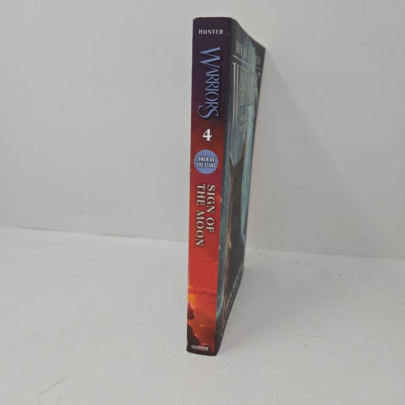 Warriors: Omen of the Stars #4: Sign of the Moon