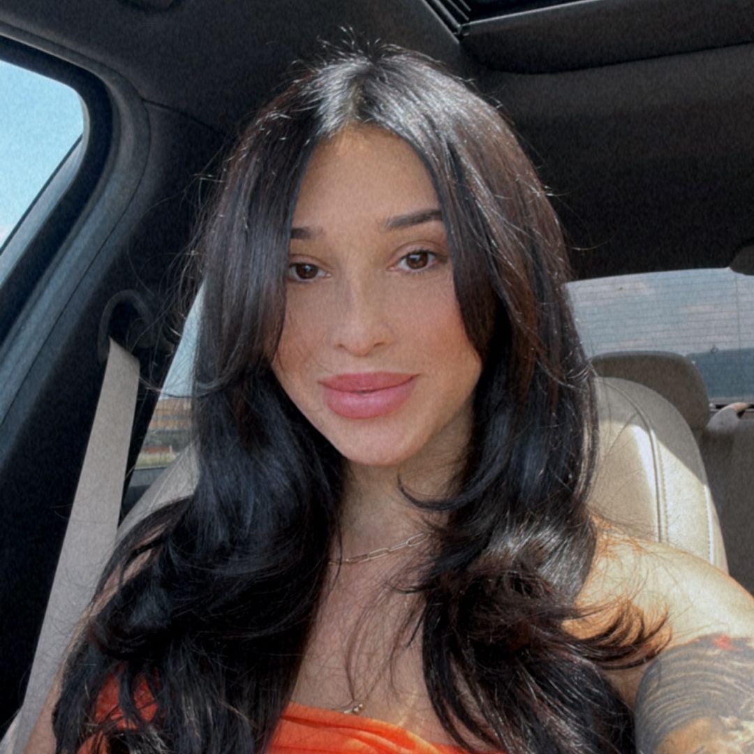 Anna Zuniga