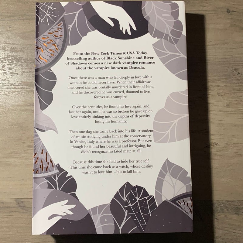 Blood Orange by Karina Halle , Hardcover Pangobooks