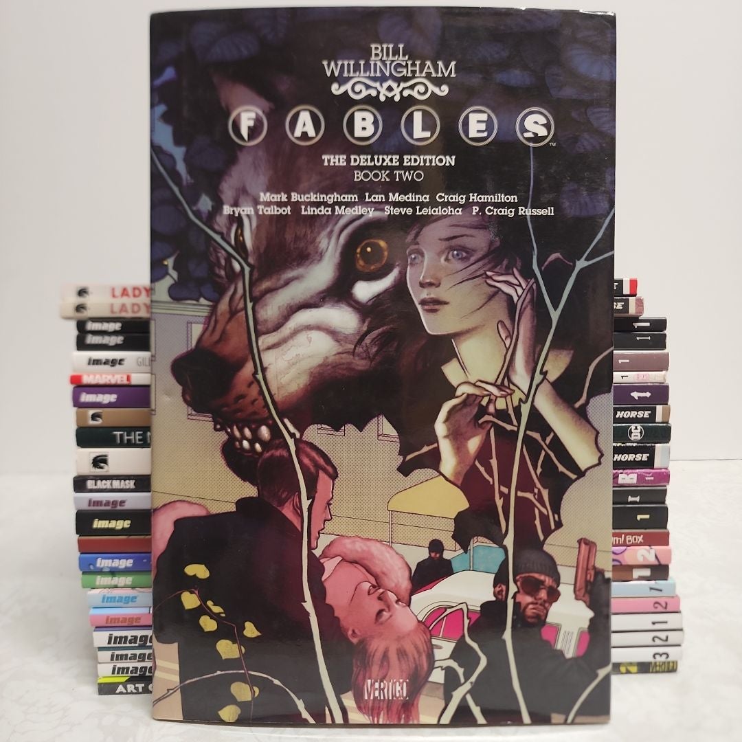 Fables: the Deluxe Edition Book Two