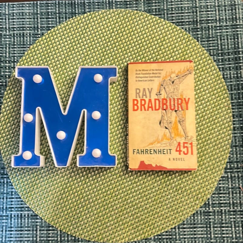 Fahrenheit 451