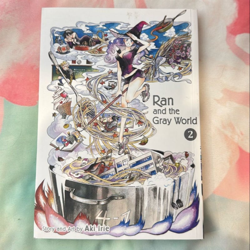 Ran and the Gray World, Vol. 2