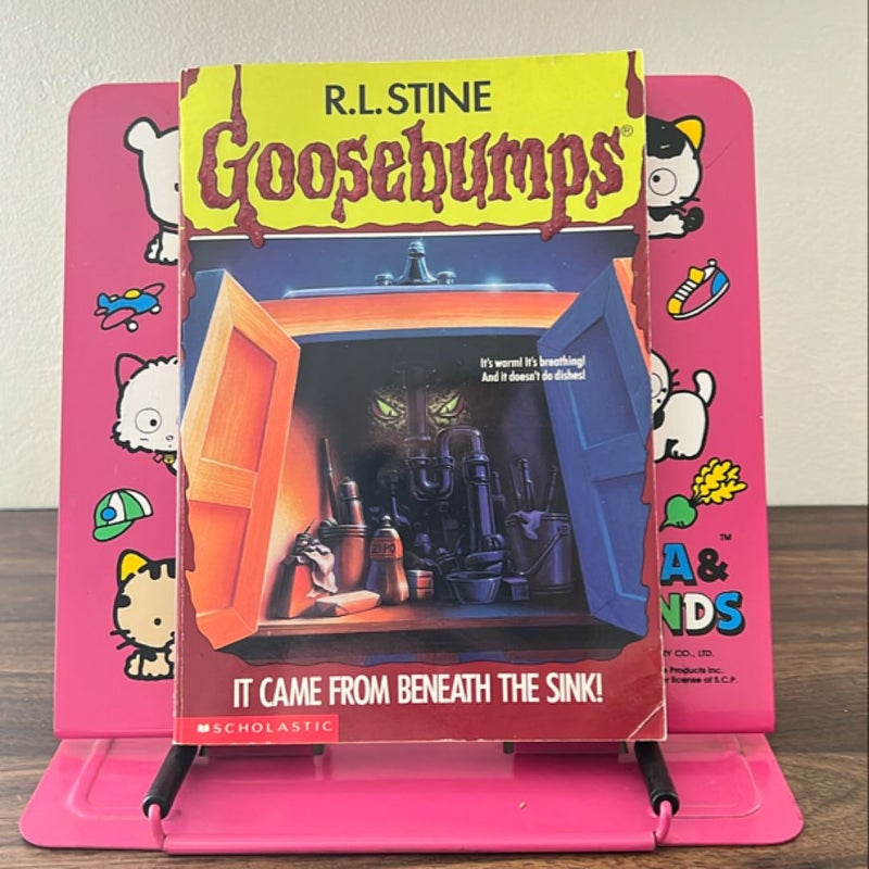 It Came from Beneath the Sink! (Goosebumps) 