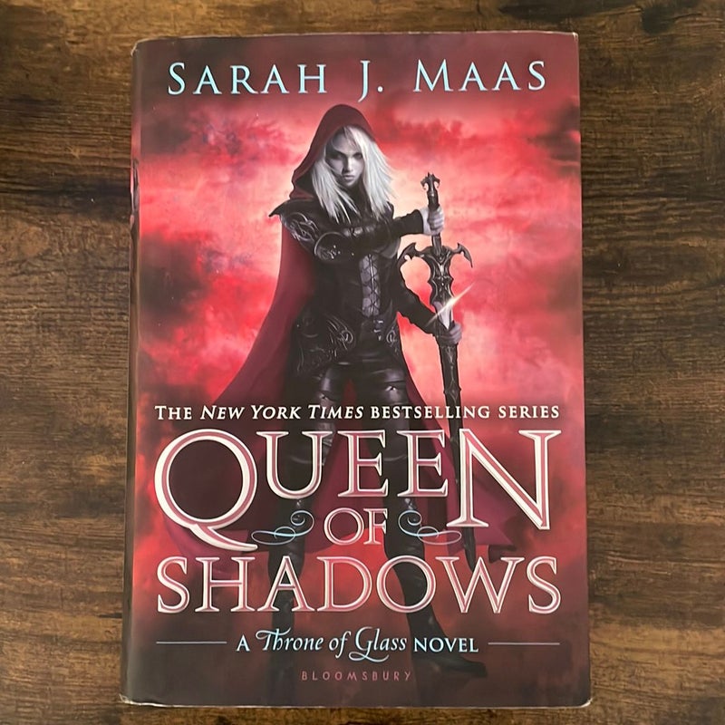 Queen of Shadows hardcover