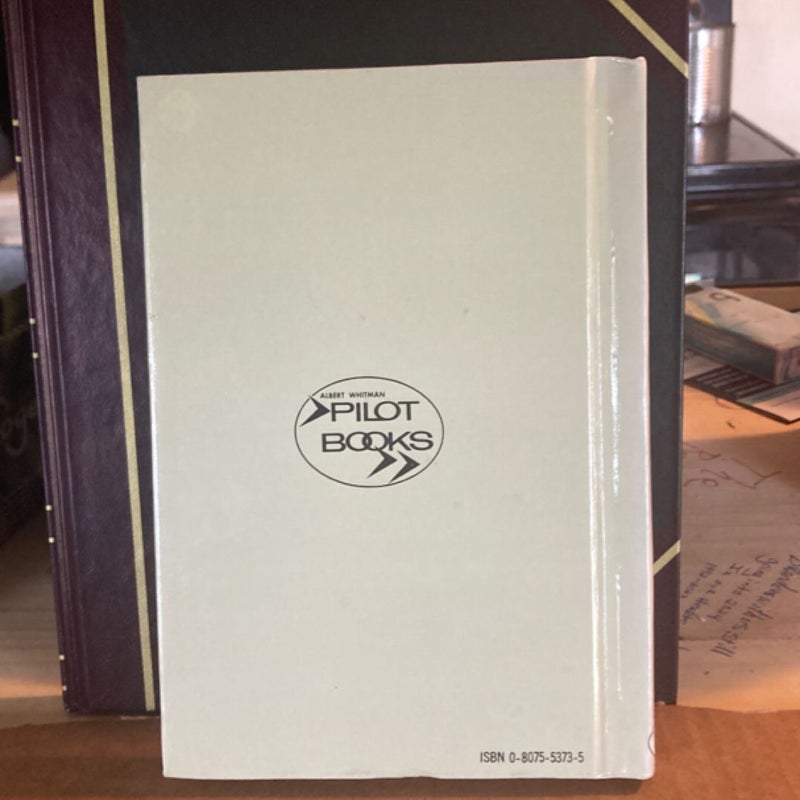 Mystery in the Sand (VINTAGE)