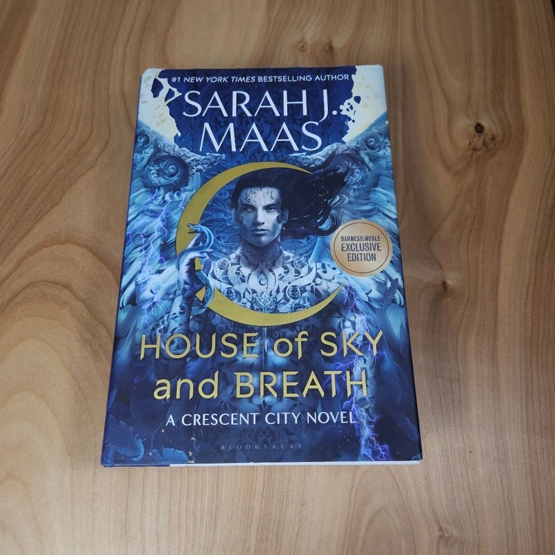 House of Sky and Breath Barnes And Noble Exclusive Edition 