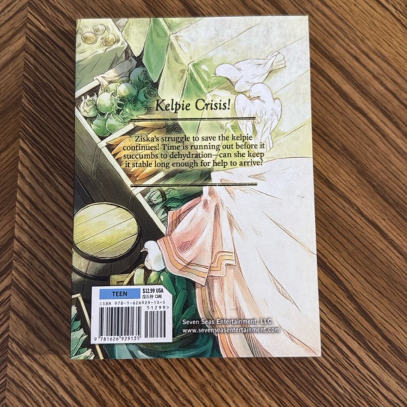 How to Treat Magical Beasts: Mine and Master's Medical Journal Vol. 2