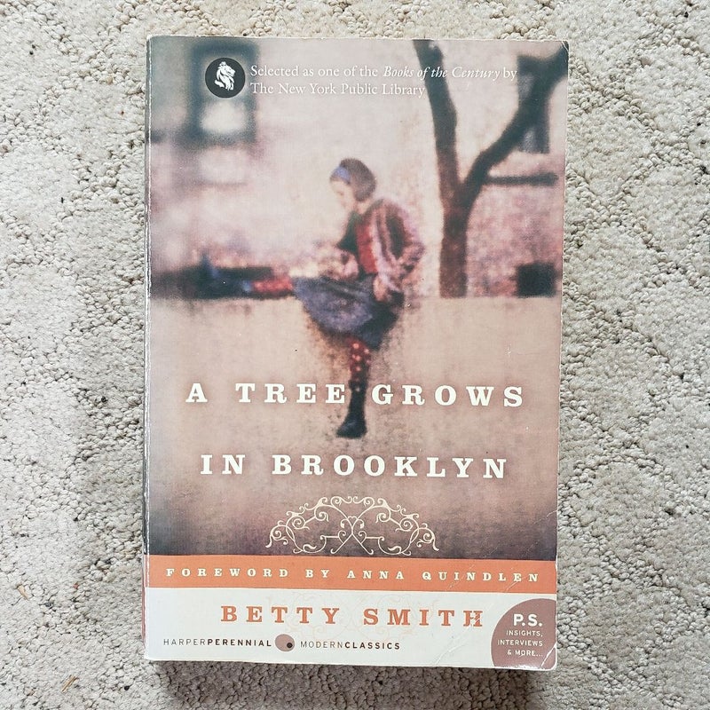 A Tree Grows in Brooklyn (1st Harper Perennial Modern Classics Edition, 2004)