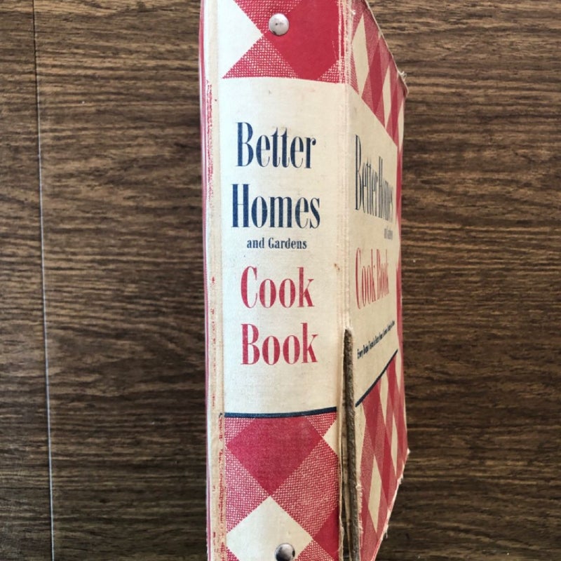 Better Homes and Gardens Cook Book