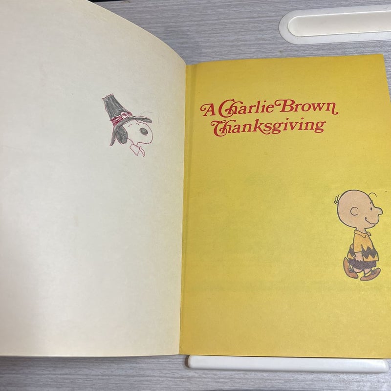 A Charlie Brown Thanksgiving 🍁 1st Edition 1974 by Charles