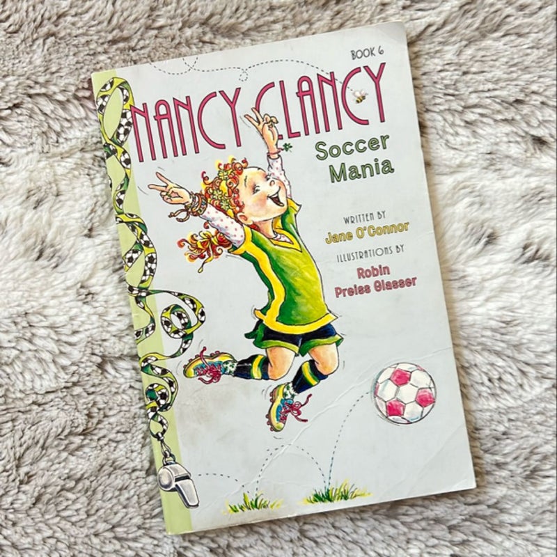 Fancy Nancy: Nancy Clancy, Soccer Mania