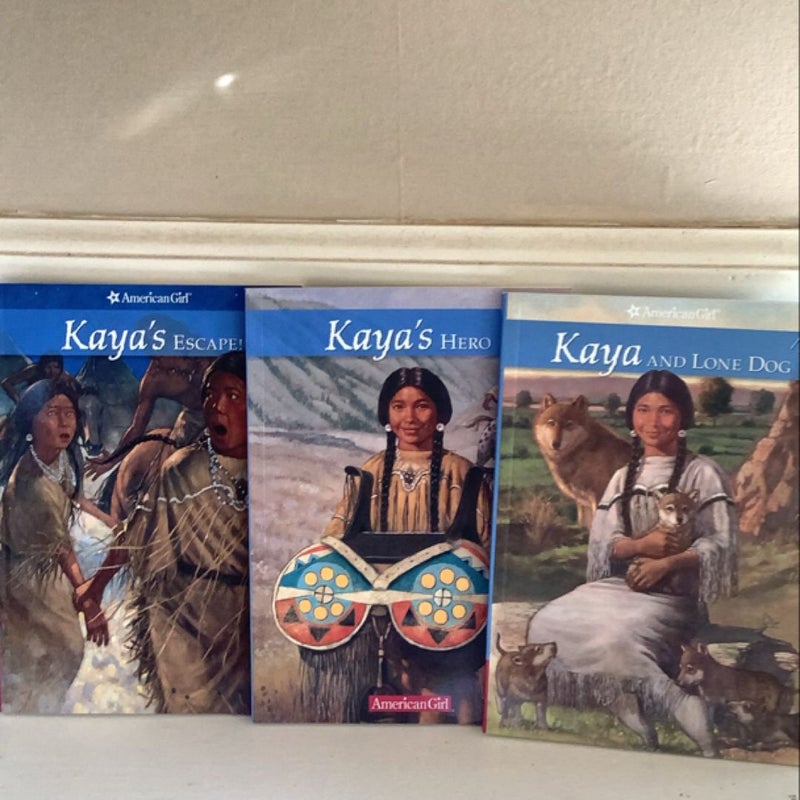 Meet Kaya (set of 4 books)