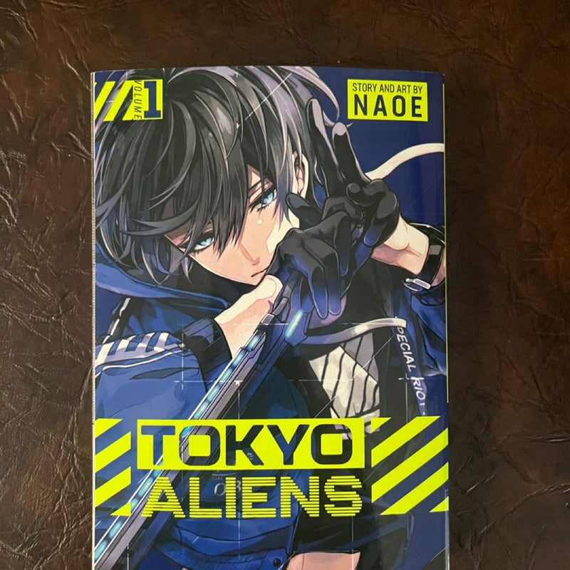 Tokyo Aliens 01