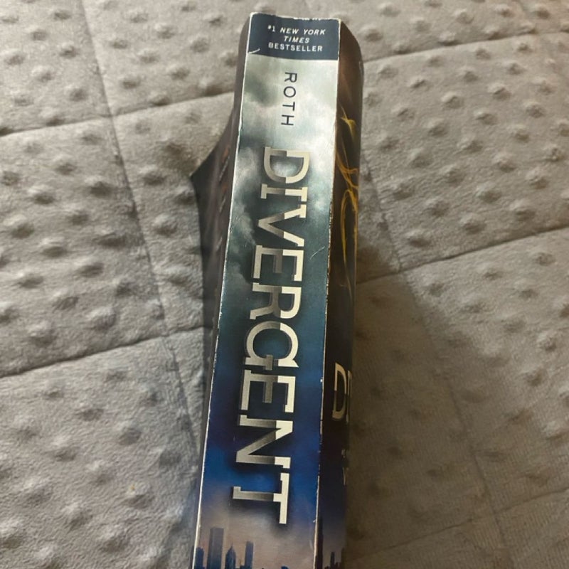 Divergent