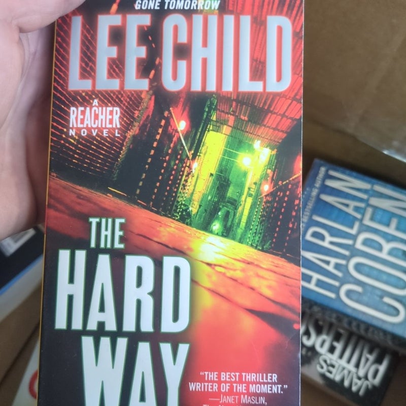 The Hard Way: a Jack Reacher Novel