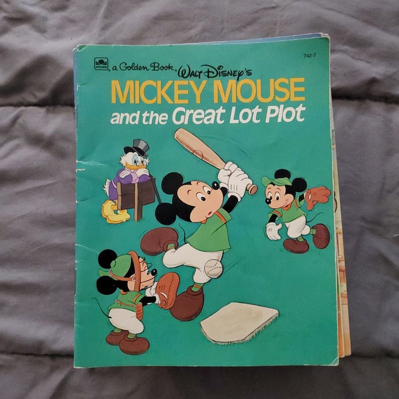 BUNDLE of 4 Mickey Mouse Kids Books