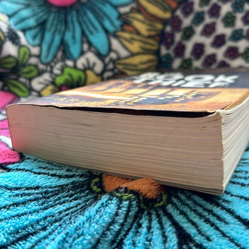 The Book Thief (Anniversary Edition)