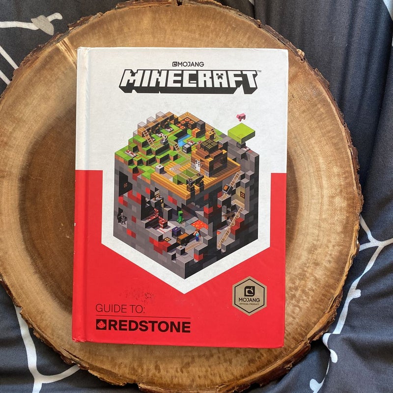 Lot 4 Minecraft Guides by Mojang (Combat, Creative, Farming, Redstone)