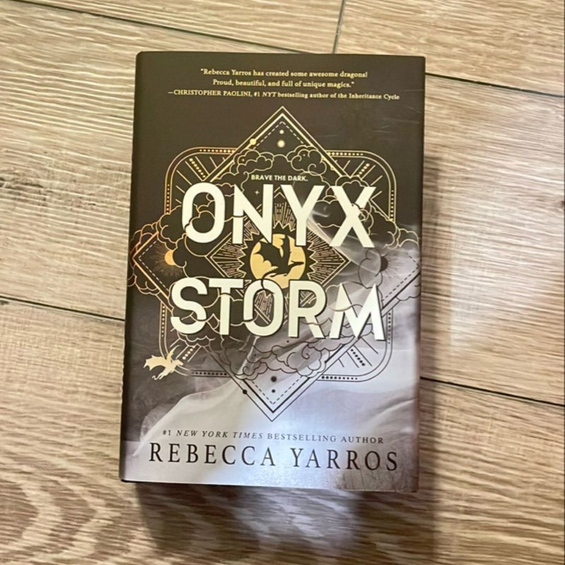 SIGNED Onyx Storm (Standard Edition)