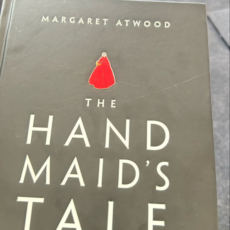 The Handmaid's Tale (Graphic Novel)