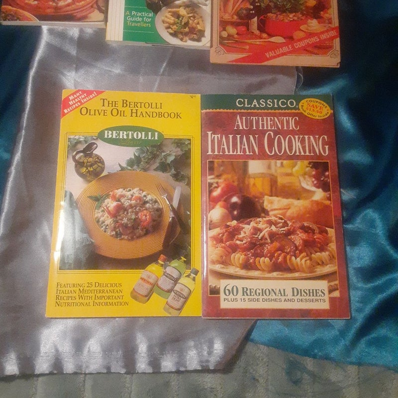 5 Italian food cooking recipes booklets & AAA travel Book