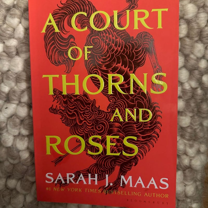 A court ￼of thorns and roses