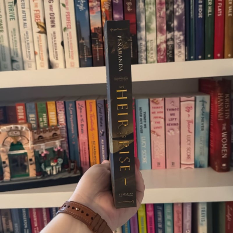 An Heir Comes to Rise