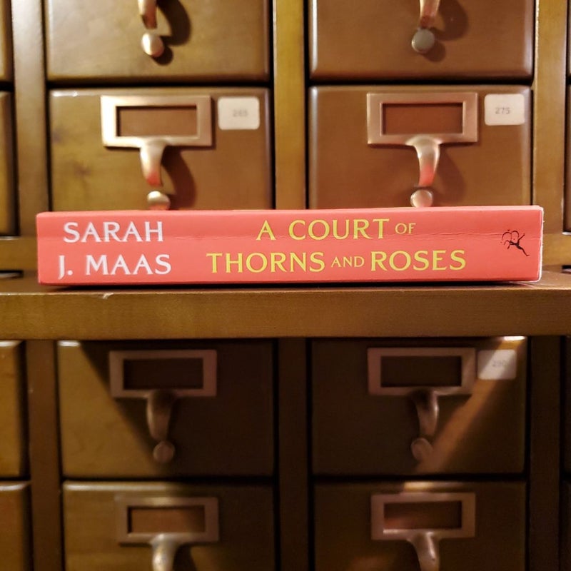 A Court of Thorns and Roses