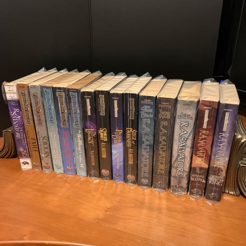 Forgotten Realms: Legend of Drizzt 1-15: 4 Complete Series (+ 2 ...