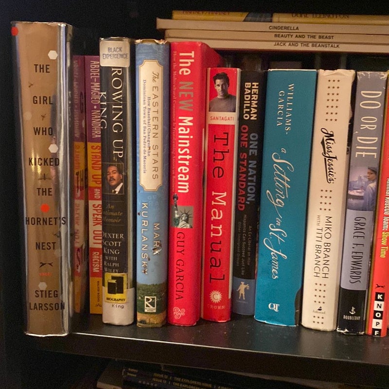  CLEARANCE SALE BUY ANY 5 BOOKS GET 5 BOOKS FREE!!!!!!!!                                   PICK AND CHOOSE OR MYSTERY BOX