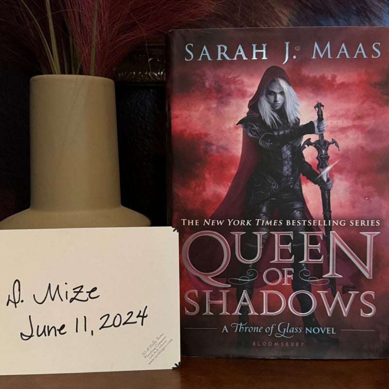 Queen of Shadows, 1st Printing