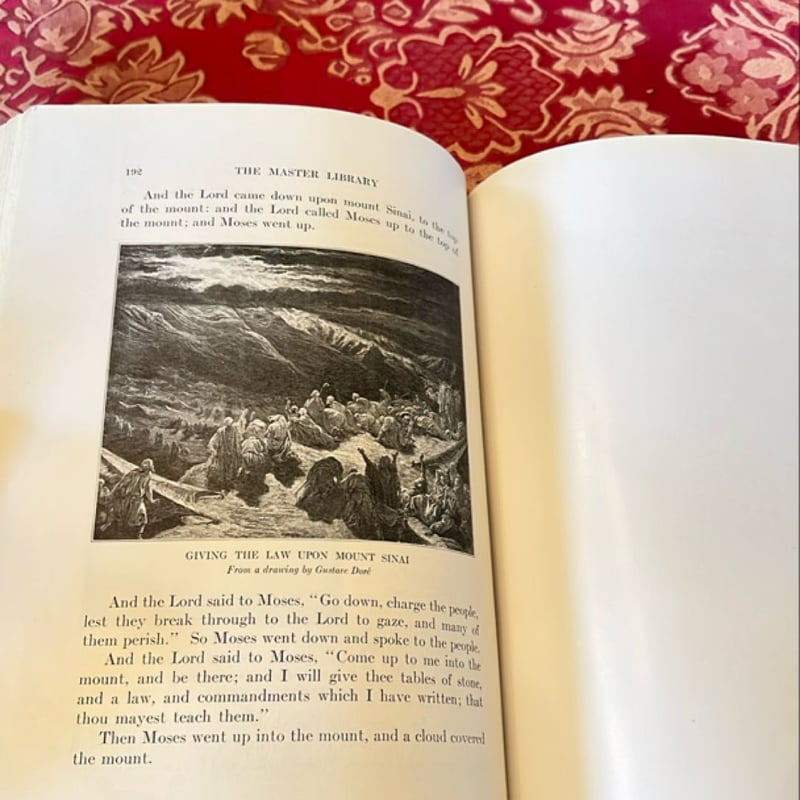 Leaders of Olden Days by The Foundation Press, Hardcover | Pangobooks