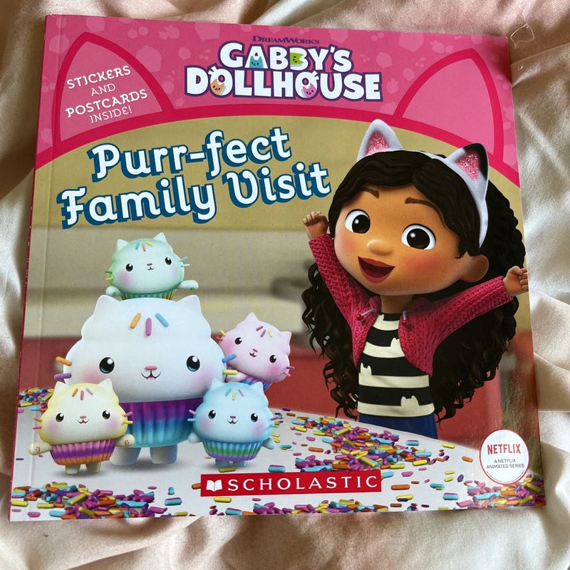 Purr-Fect Family Visit (Gabby's Dollhouse Storybook)