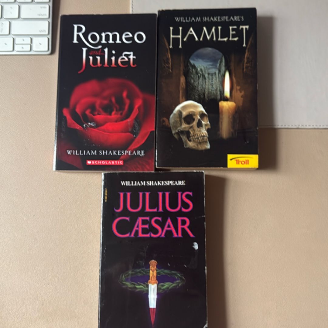 The Tragedy of Romeo and Juliet Hamlet Julias Cesar BUNDLE