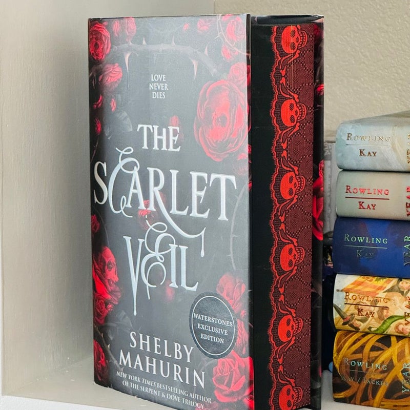 The Scarlet Veil (Waterstones)